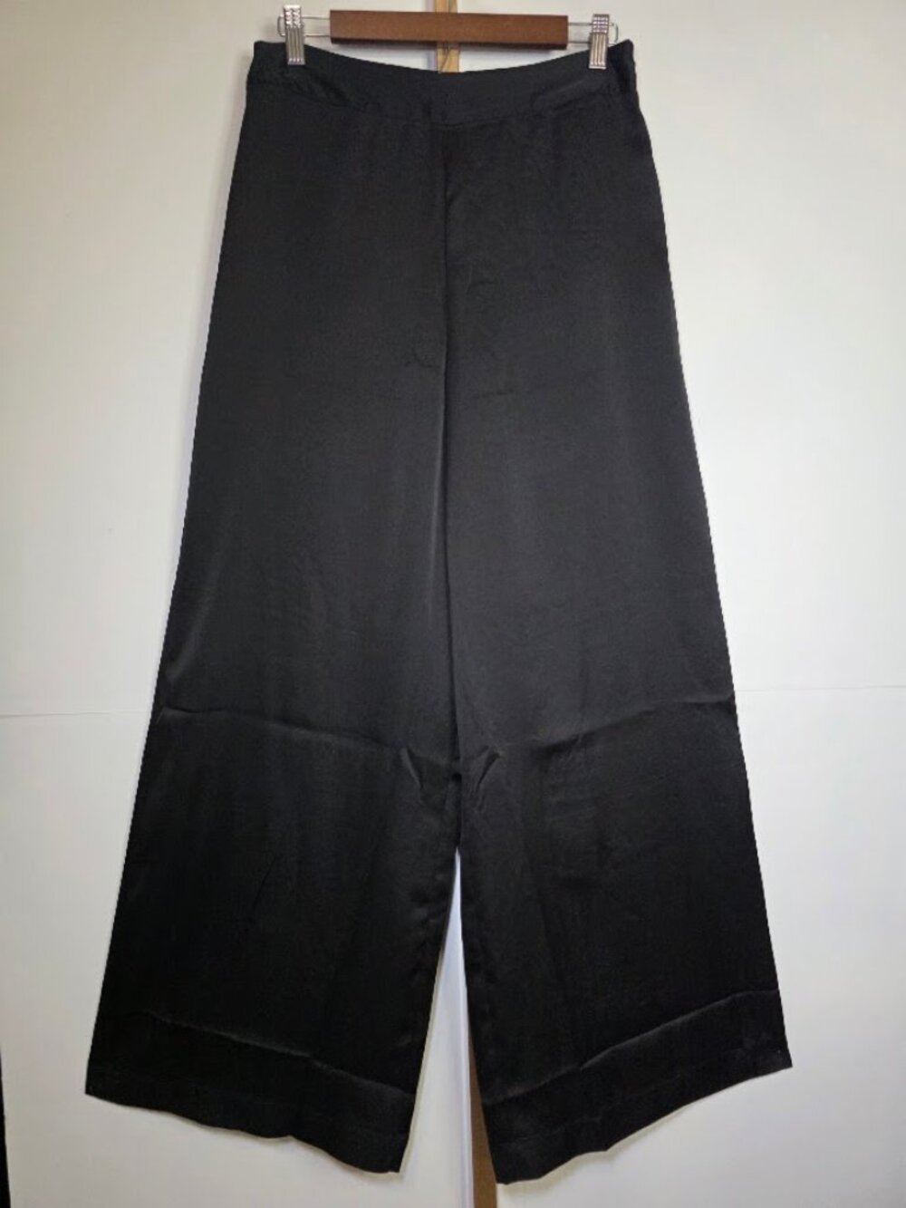 NWT MNG Satin Wide-Leg Trousers in Black M